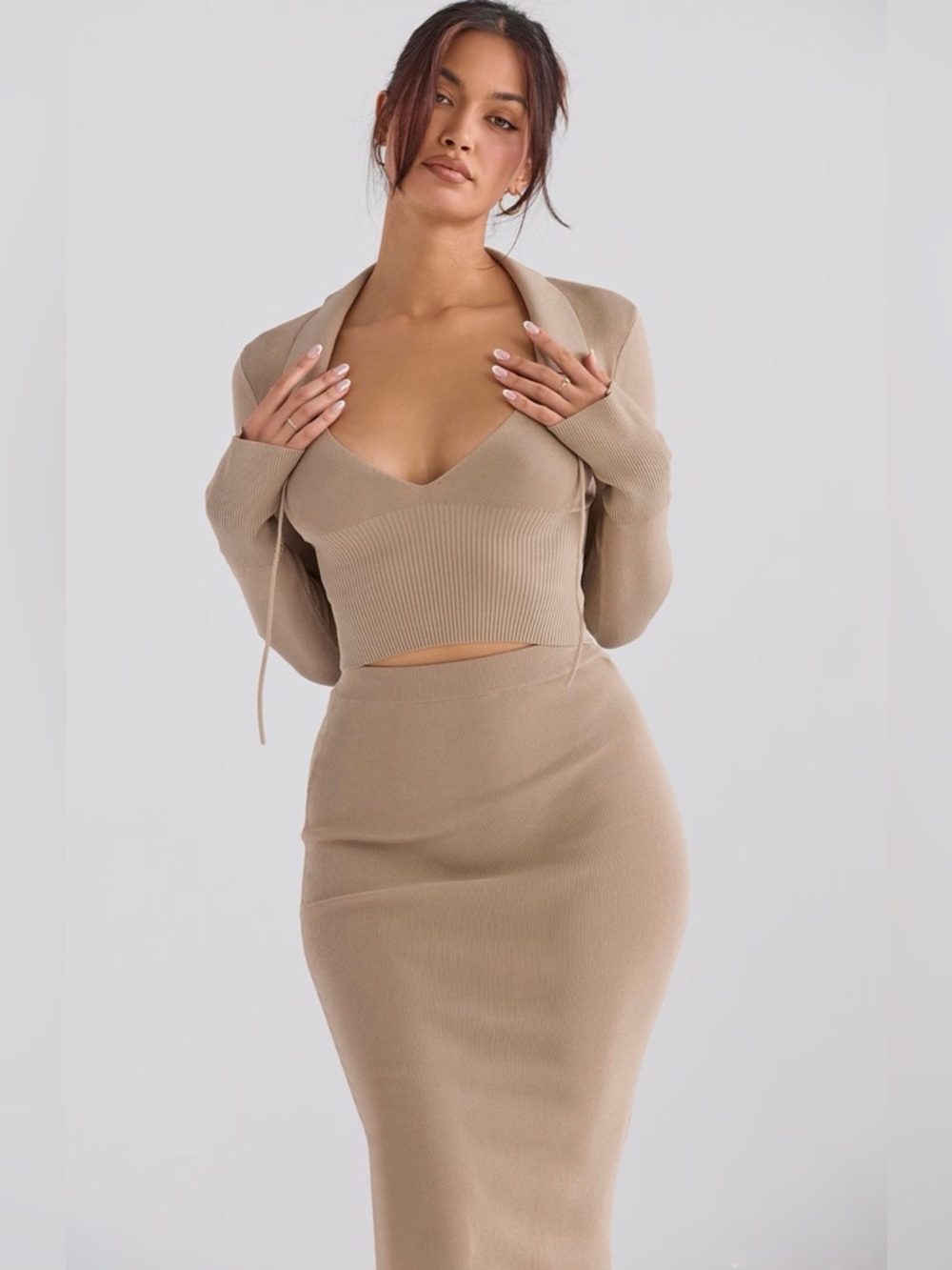 ❤️‍🔥Firm Price❤️‍🔥 2 pieces House of CB MARIANNE Camel Knit Top + skirt